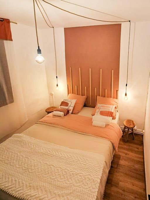 T2 Atypique, Renove, Confortable Apartment *
