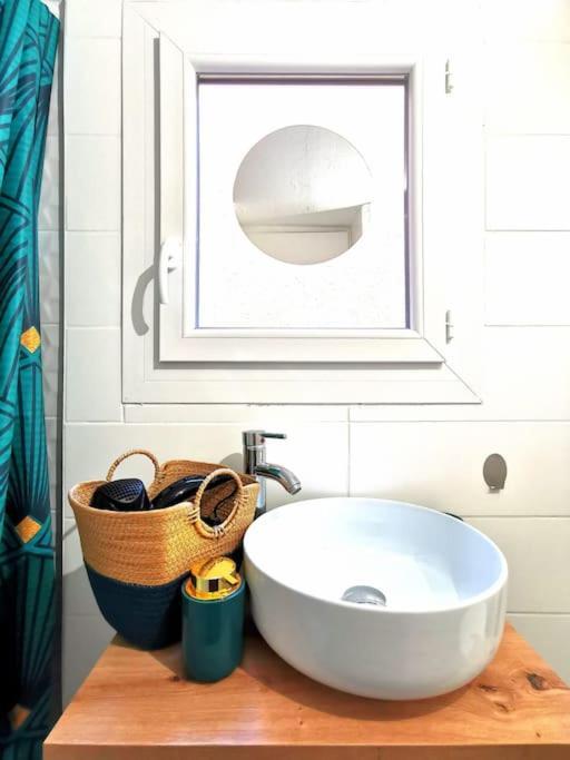 T2 Atypique, Renove, Confortable Apartment